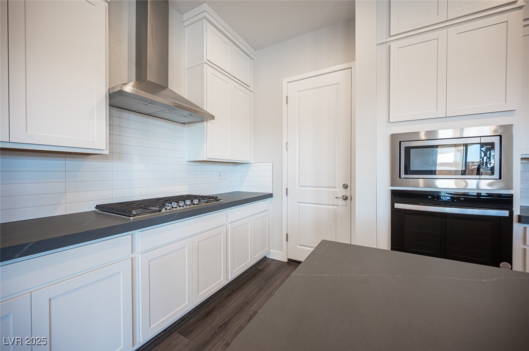 117 Royal Cascade Avenue Henderson, NV 89011 - Photo 18 of 39