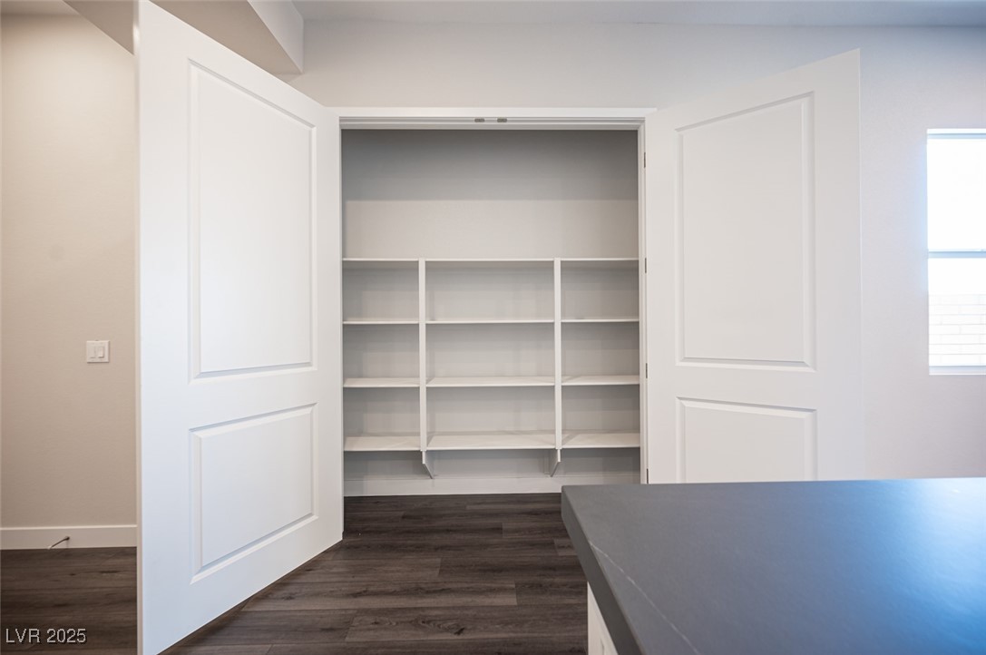 117 Royal Cascade Avenue Henderson, NV 89011 - Photo 22 of 39