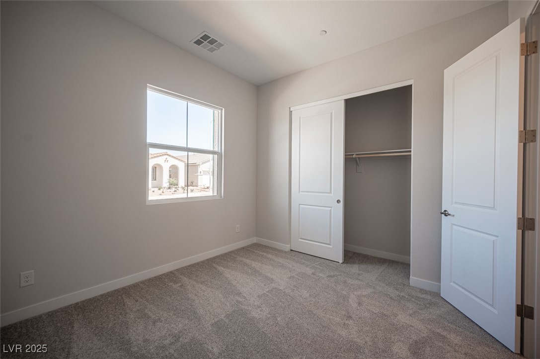 117 Royal Cascade Avenue Henderson, NV 89011 - Photo 24 of 39