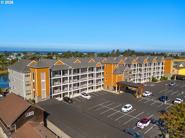 $519,900 | 1000 North Holladay Drive, Unit 304, Seaside, OR 97138