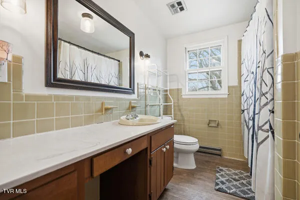 $379,900 | 189 Ridgefield Road Southwest, Wise, VA 24293