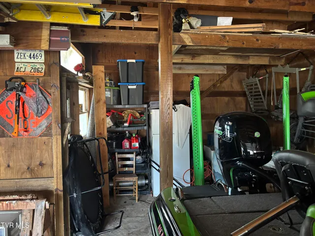 $379,900 | 189 Ridgefield Road Southwest, Wise, VA 24293