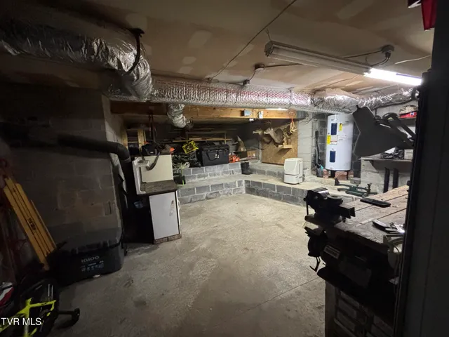 $379,900 | 189 Ridgefield Road Southwest, Wise, VA 24293