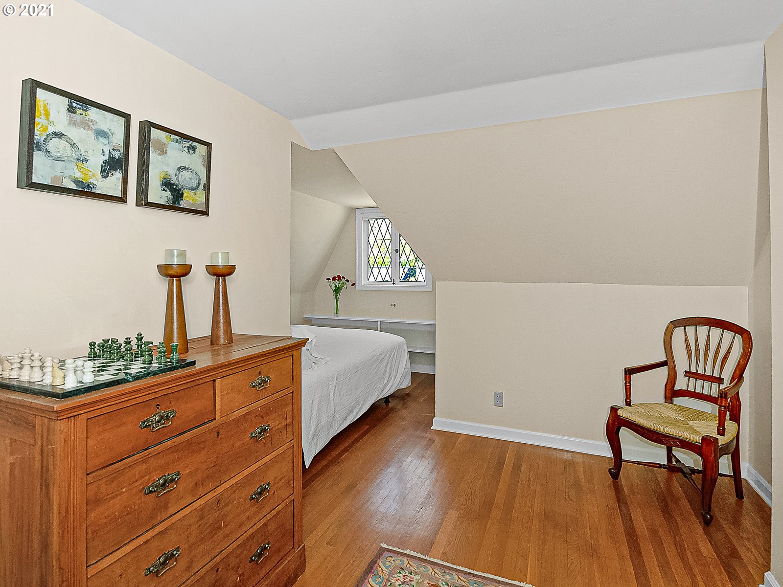 7145 Southeast Reed College Place Portland, OR 97202 - Photo 24 of 32 Gallery Image 24