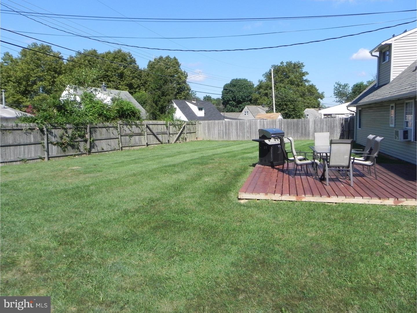 17 Quartz Road Levittown, PA 19057 - Photo 14 of 15 Back Yard