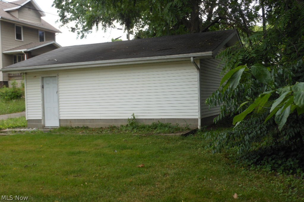 814 Fulton Road Northwest Canton, OH 44703 - Photo 17 of 17