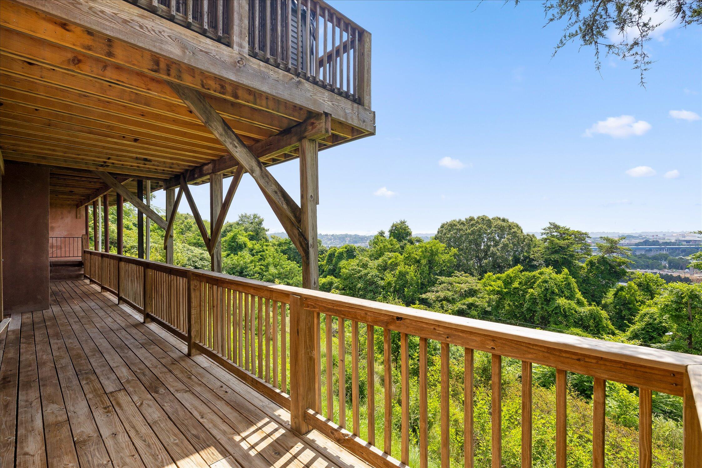 302 Walsh Road Chattanooga, TN 37405 - Photo 70 of 84 85-302 Walsh Rd-61