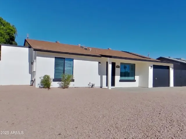 $2,329 | 2108 West Hermosa Drive, Tempe, AZ 85282