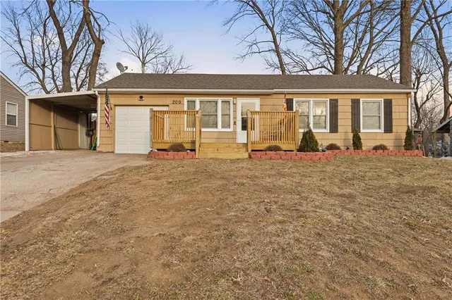$195,900 | 209 North Gilbert Street, Independence, MO 64056