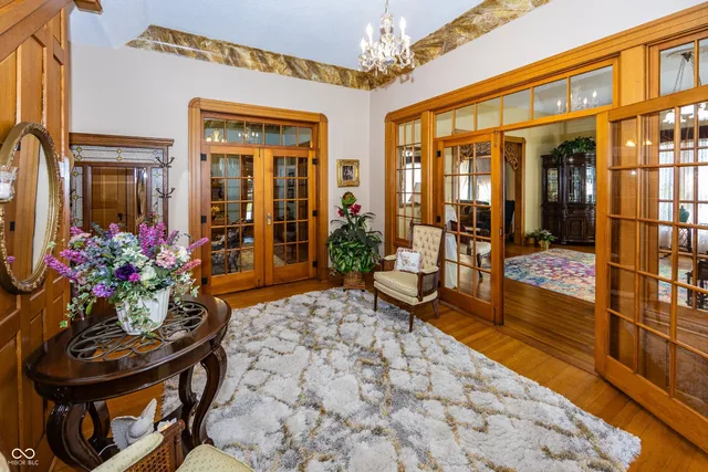 $349,900 | 116 West Main Street, Knightstown, IN 46148