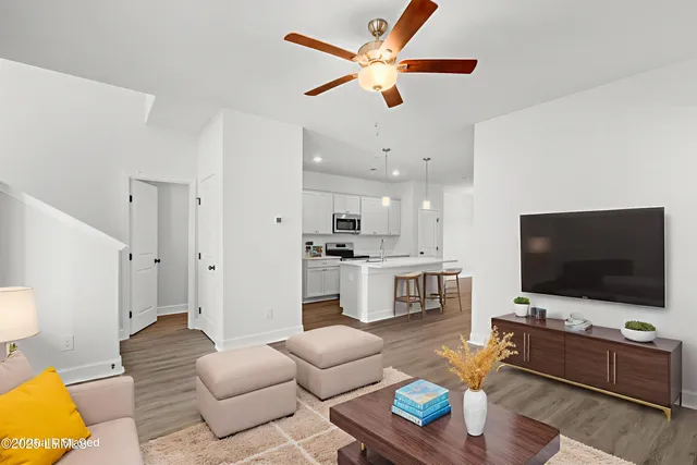 $299,000 | 91 Silver Street, Unit 103, Ridgeland, SC 29936