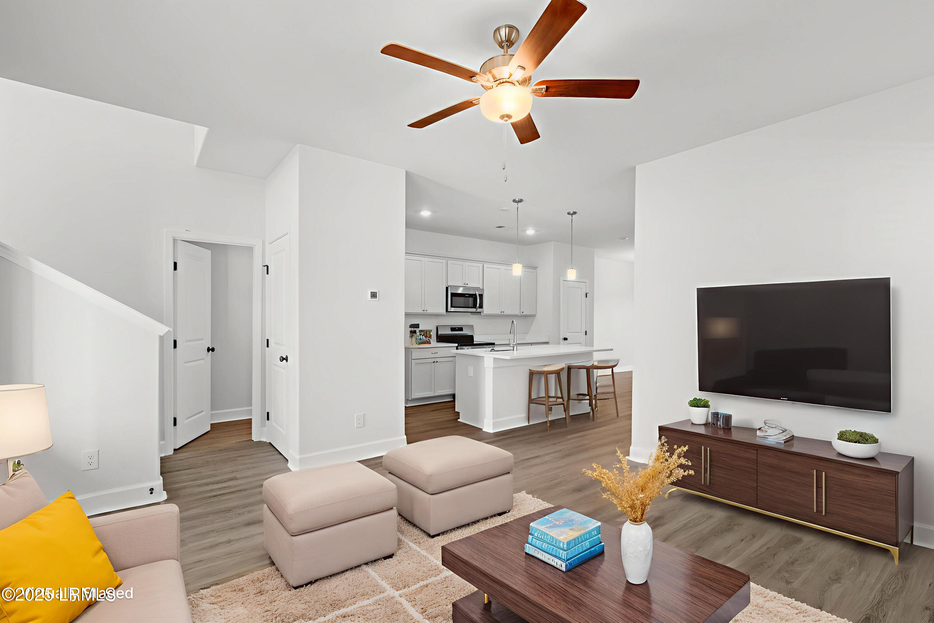 91 Silver Street, Unit 103 Ridgeland, SC 29936 - Photo 8 of 42 Foxchase-18-5 - Living Room - Standard -