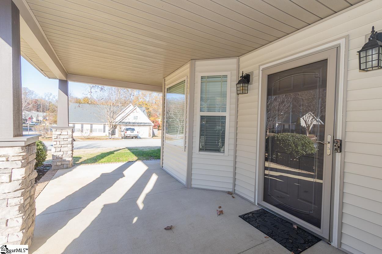 114 Duraleigh Road Anderson, SC 29621 - Photo 4 of 36