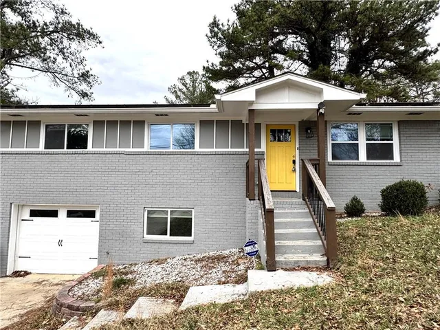 $279,900 | 3859 North Camp Creek Parkway Southwest, Atlanta, GA 30331