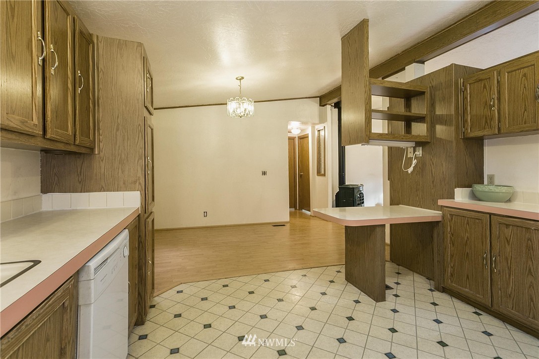 57 Hunt Road Port Hadlock, WA 98339 - Photo 6 of 17 Gallery Image 6