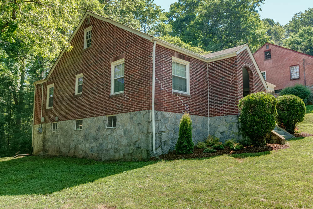 401 Ridgeway Drive Chattanooga, TN 37415 - Photo 2 of 18 IMG_7859_HDR-Edit