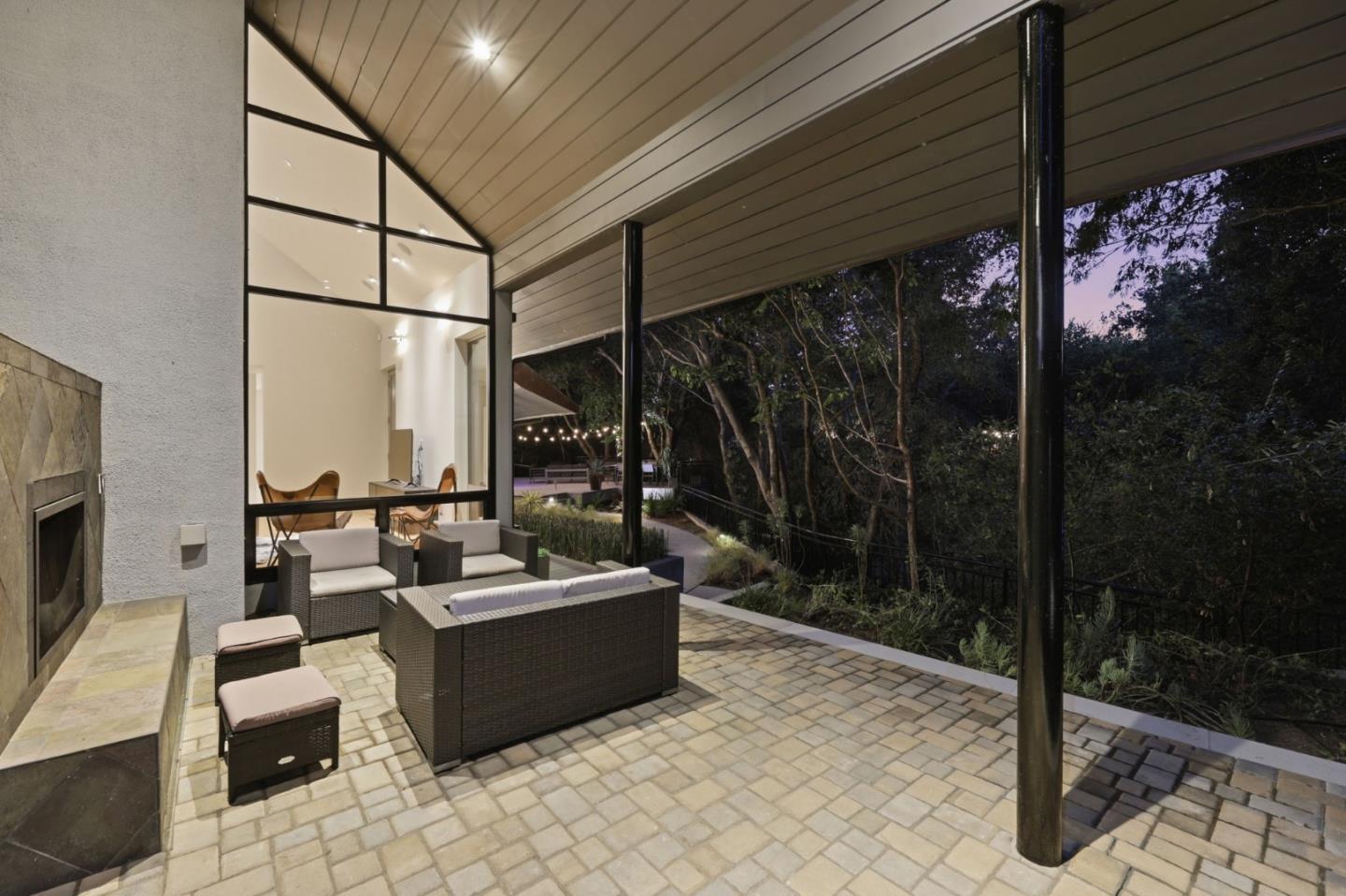 217 Mistletoe Road Los Gatos, CA 95032 - Photo 117 of 126 Gallery Image 117