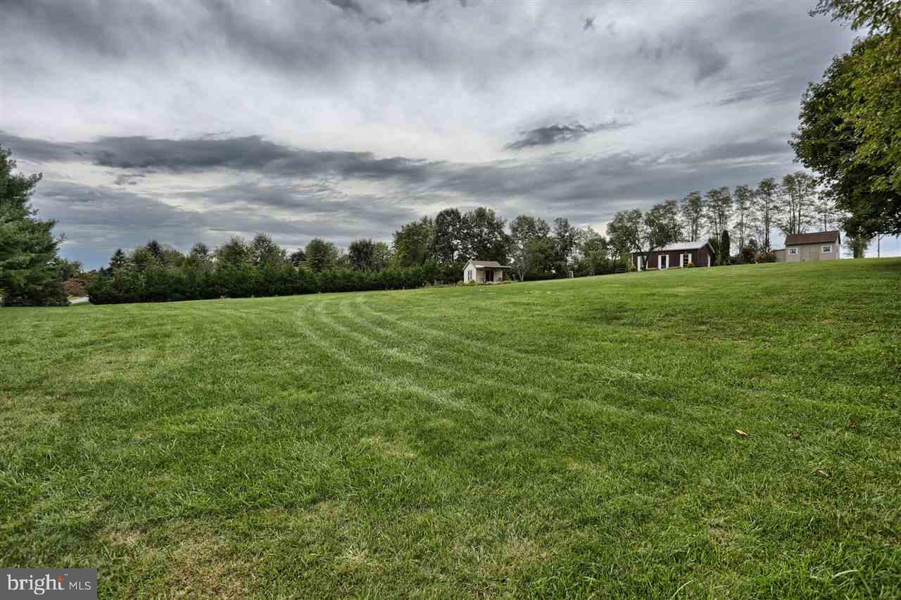 243 Grandview Road Hummelstown, PA 17036 - Photo 7 of 25 Gallery Image 7