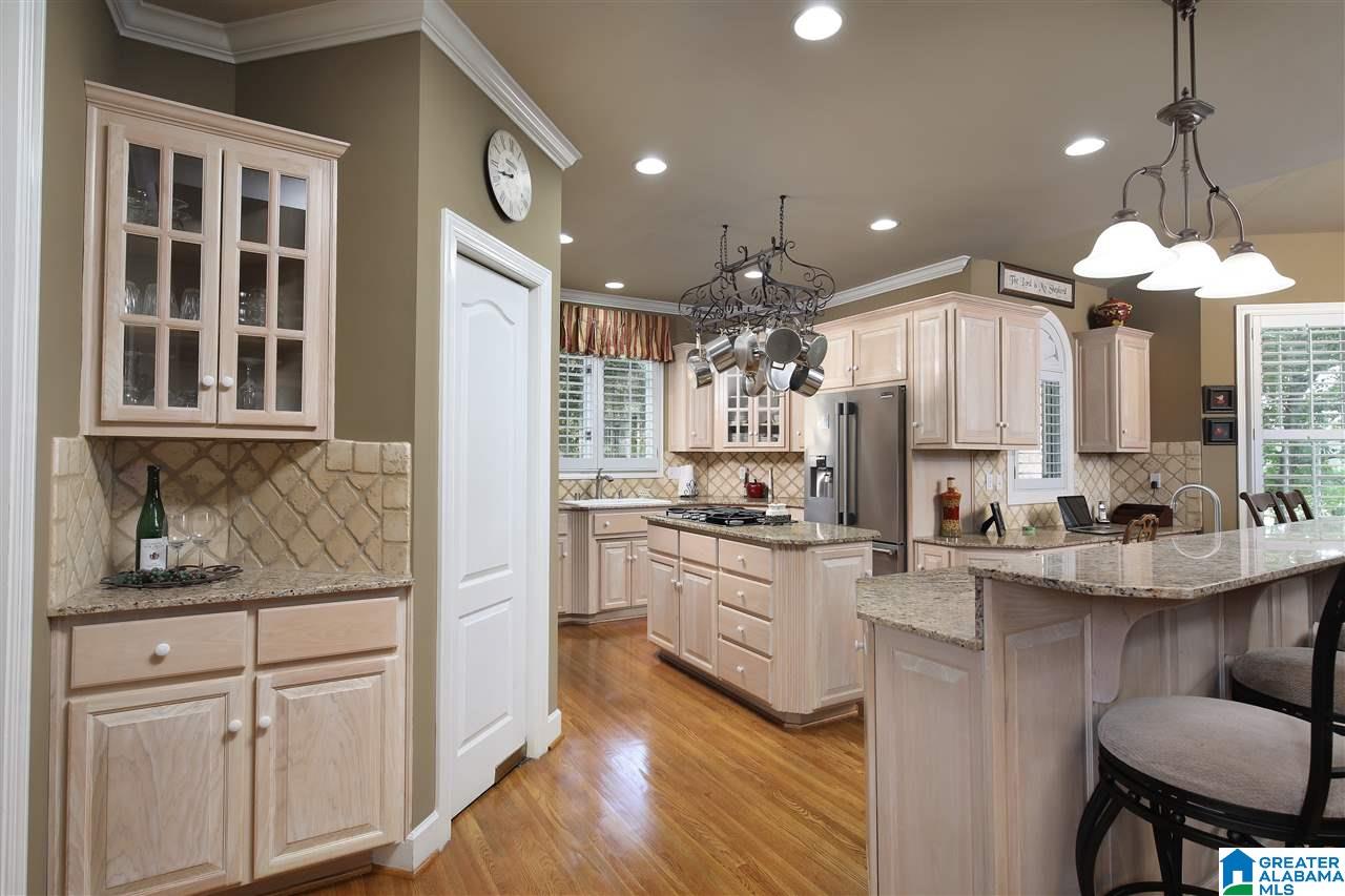 1700 Quail Ridge Drive Gardendale, AL 35071 - Photo 13 of 41