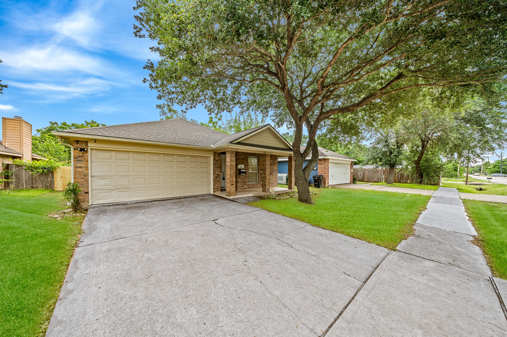 3521 Lydia Street Houston, TX 77021 - Photo 2 of 23