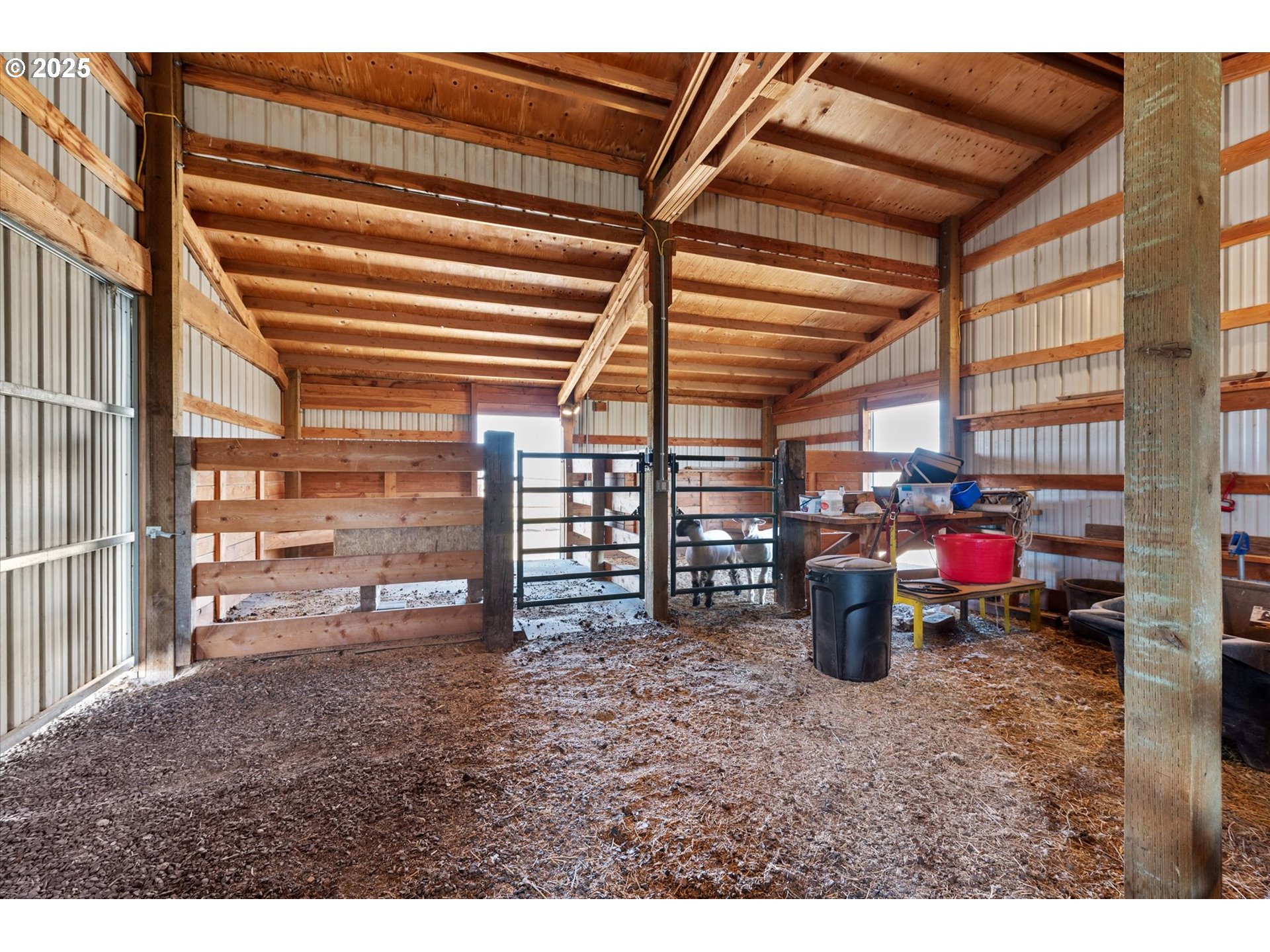 64209 Meadow Brook Road Lexington, OR 97839 - Photo 37 of 48 Barn