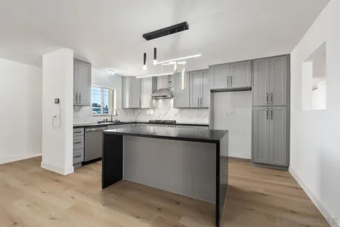 $1,250,888 | 8868 Gowdy Avenue, San Diego, CA 92123