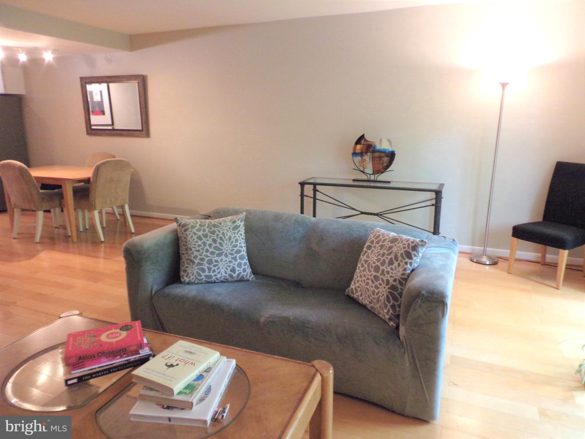 1952 Winterport Cluster Reston, VA 20191 - Photo 9 of 51 Gallery Image 9