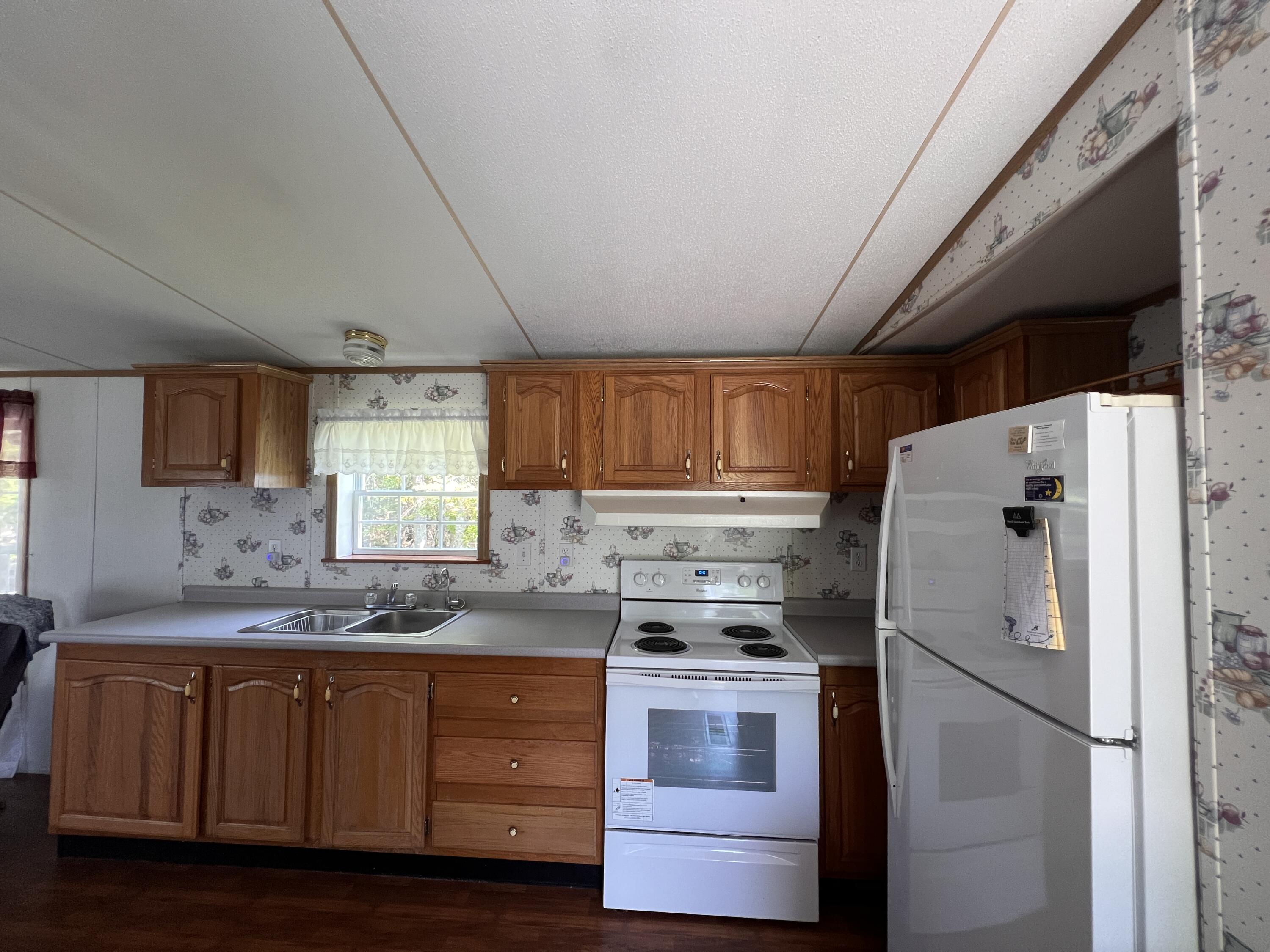 354 Corinna Road St. Albans, ME 04971 - Photo 15 of 37 Refrigerator