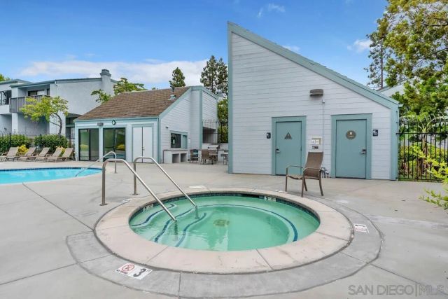 $663,000 | 3238 Via Alicante, La Jolla, CA 92037