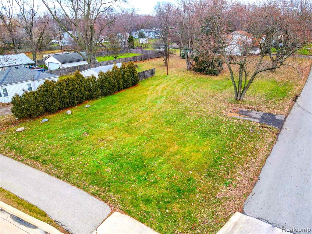 3281 Crooks Road Rochester Hills, MI 48309 - Photo 3 of 9