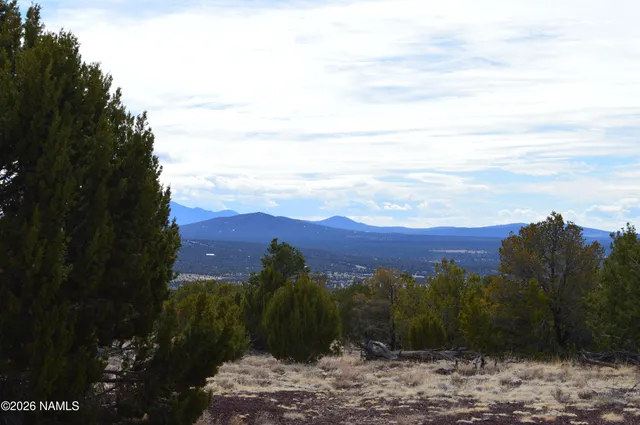 $250,000 | 768 Mountain Cat Road, Williams, AZ 86046