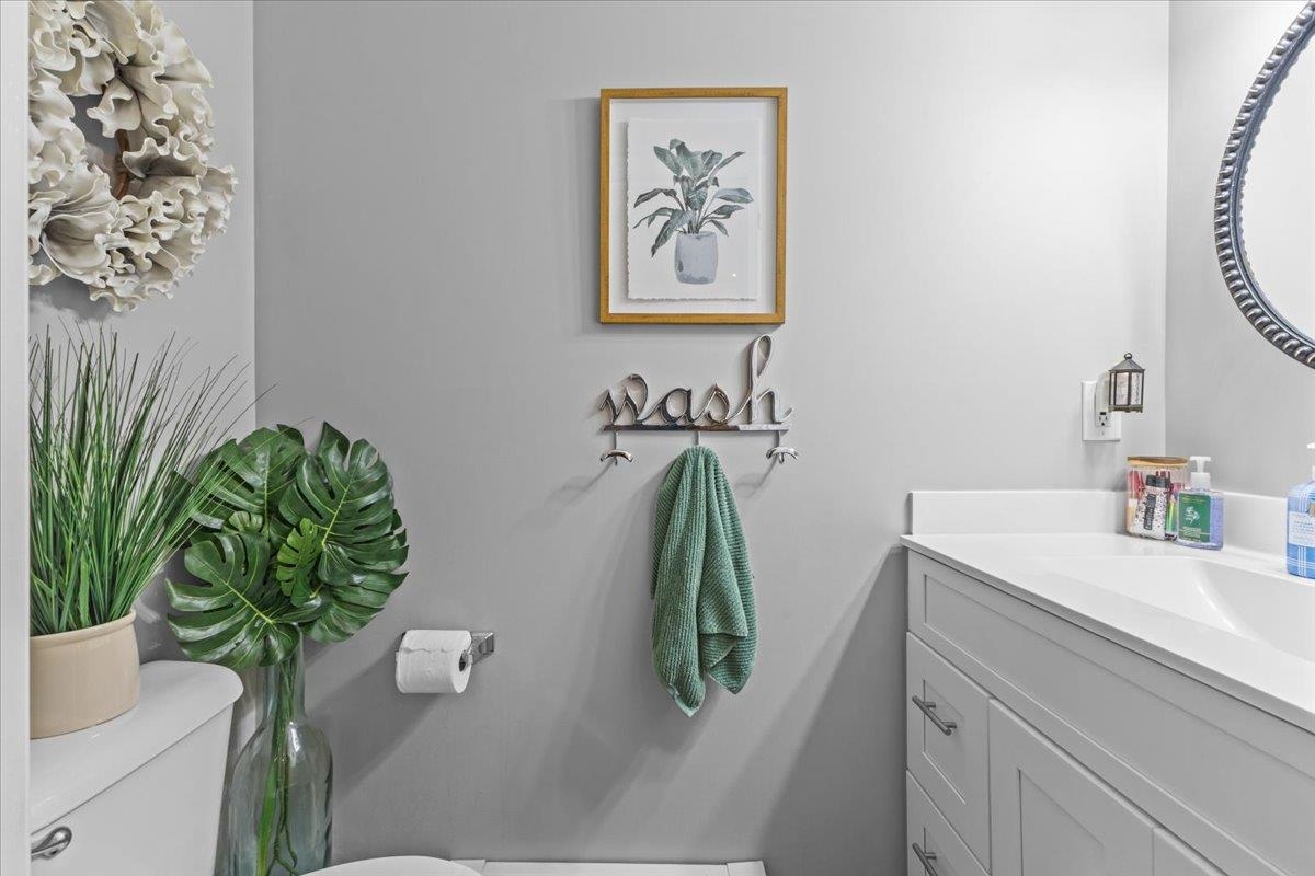 104 Chelsea Place Williston, VT 05495 - Photo 19 of 40