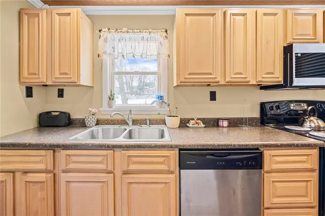 $189,900 | 47 Jefferson Avenue, Geneva City, NY 14456