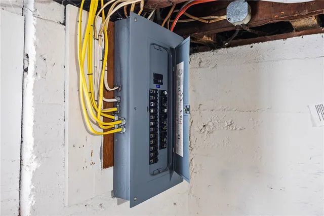 $189,900 | 47 Jefferson Avenue, Geneva City, NY 14456