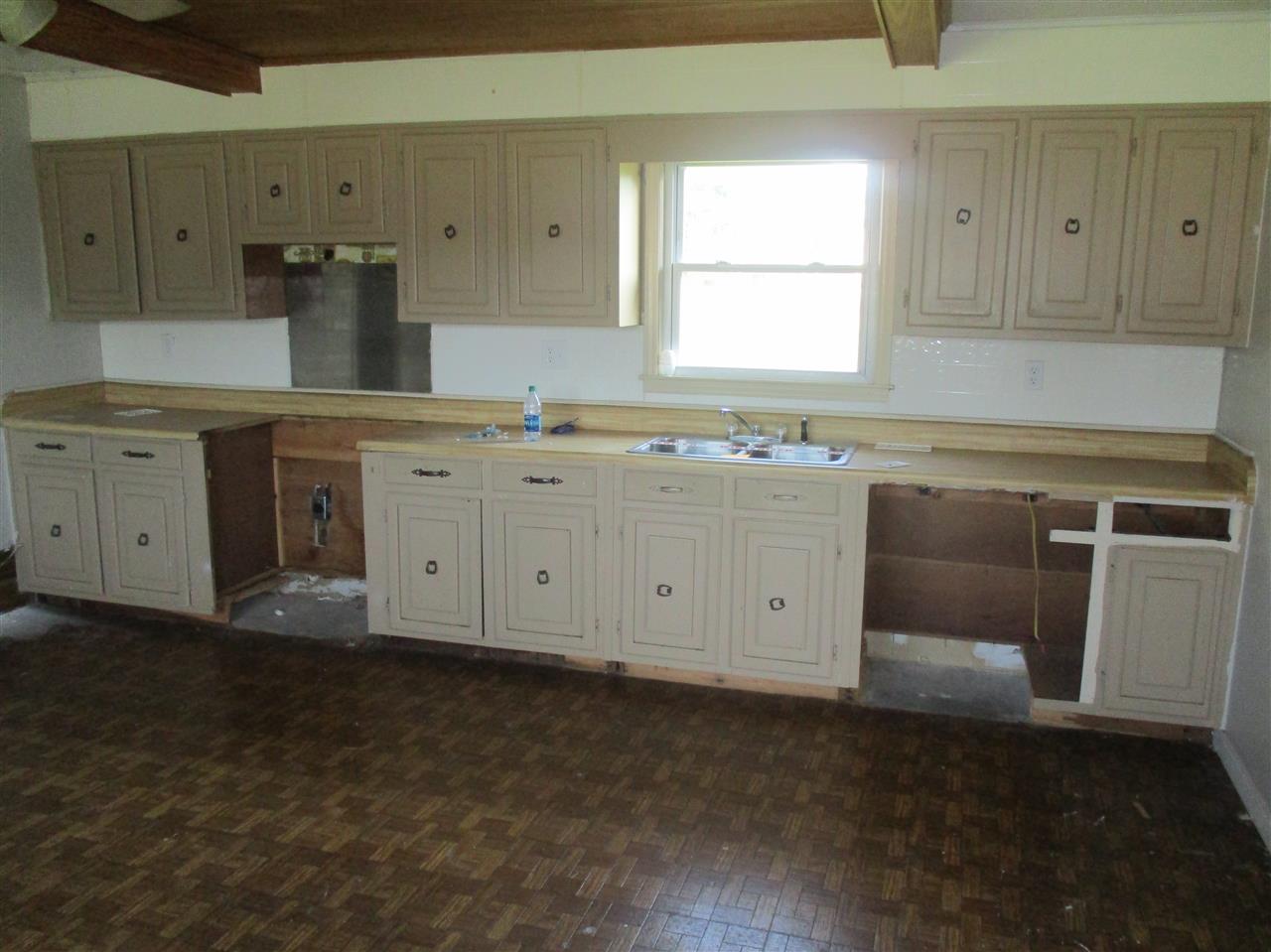 151 State Rd S-44-362 Union, SC 29379 - Photo 3 of 9