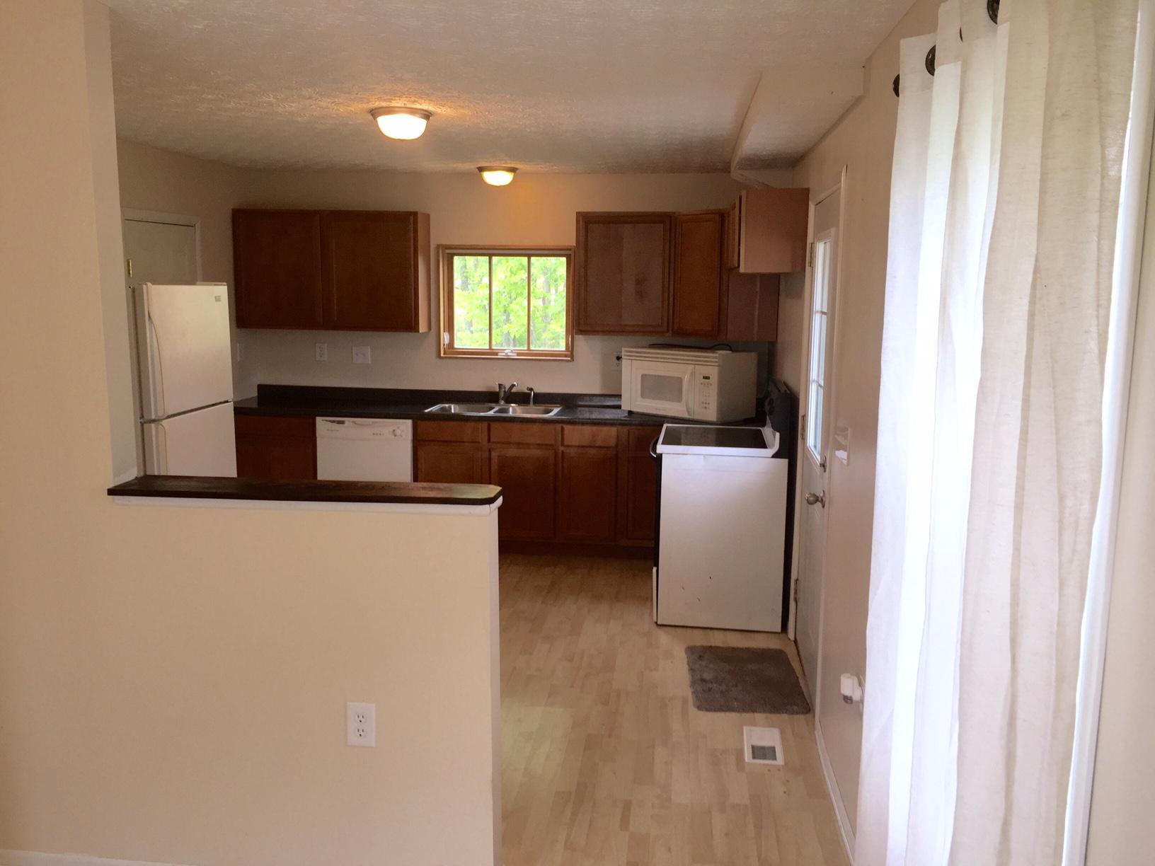 6335 Summit Road Southwest Pataskala, OH 43062 - Photo 4 of 5