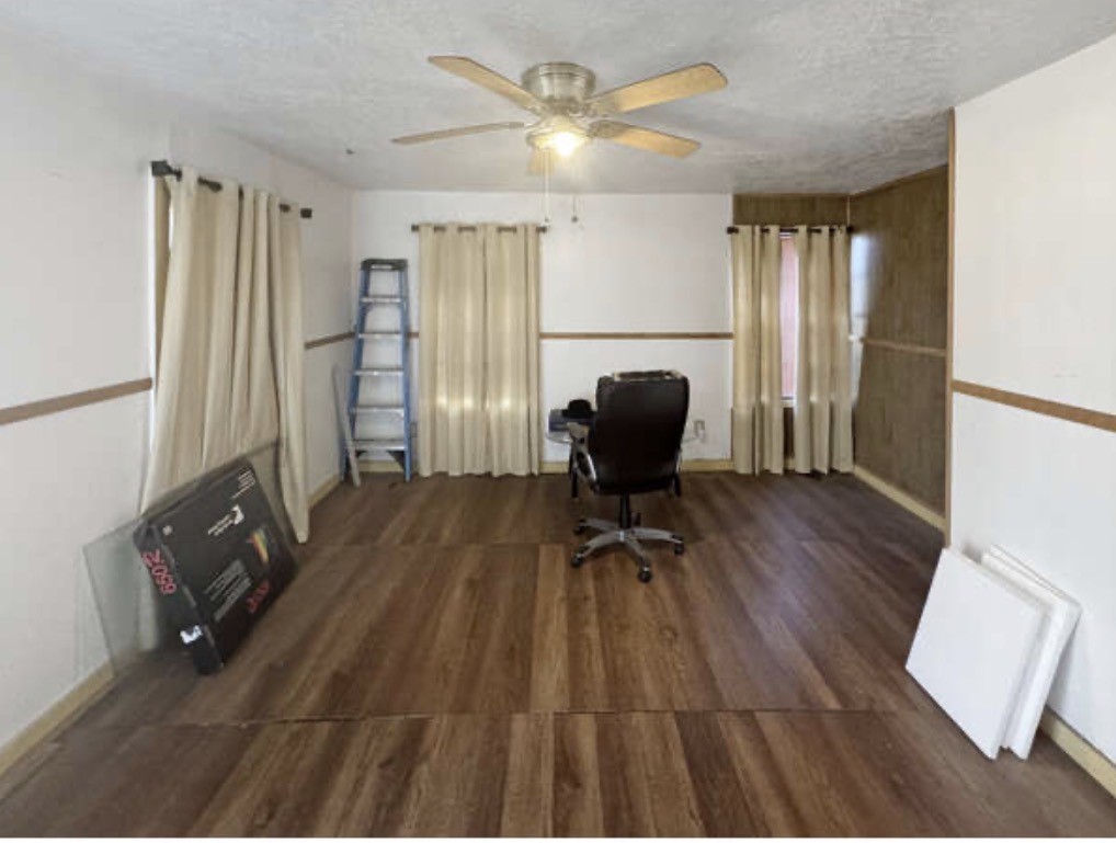 5626 Finch Street Houston, TX 77028 - Photo 7 of 8