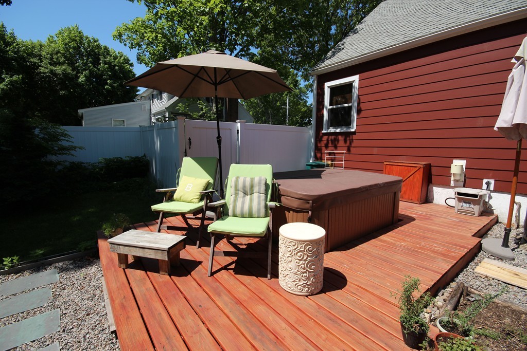 5 Gloria Road Randolph, MA 02368 - Photo 16 of 20 Gallery Image 16