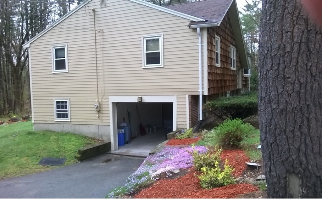 136 Hudson Road Stow, MA 01775 - Photo 3 of 16
