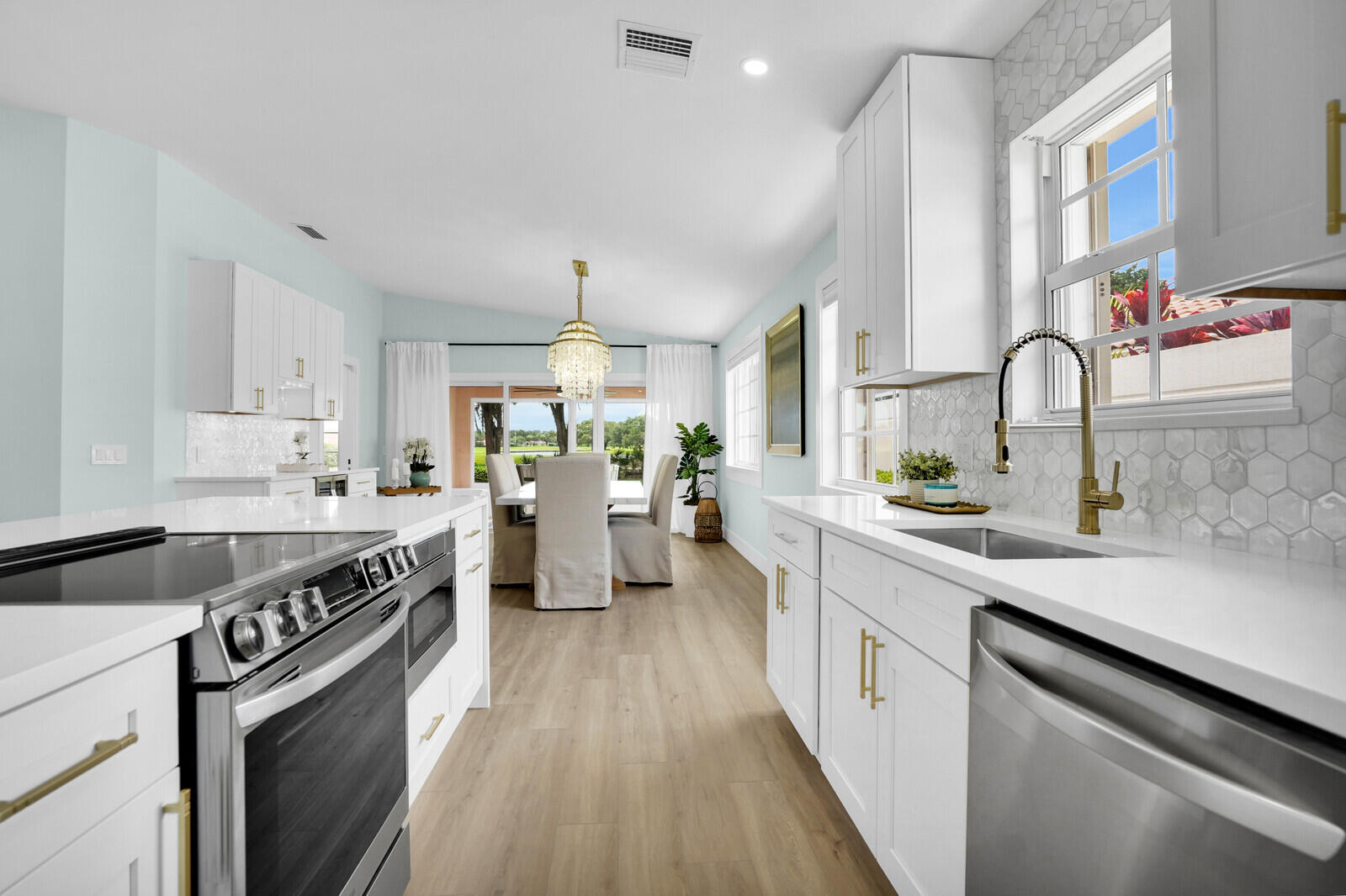 889 Southwest Balmoral Trace Stuart, FL 34997 - Photo 10 of 67 Kitchen