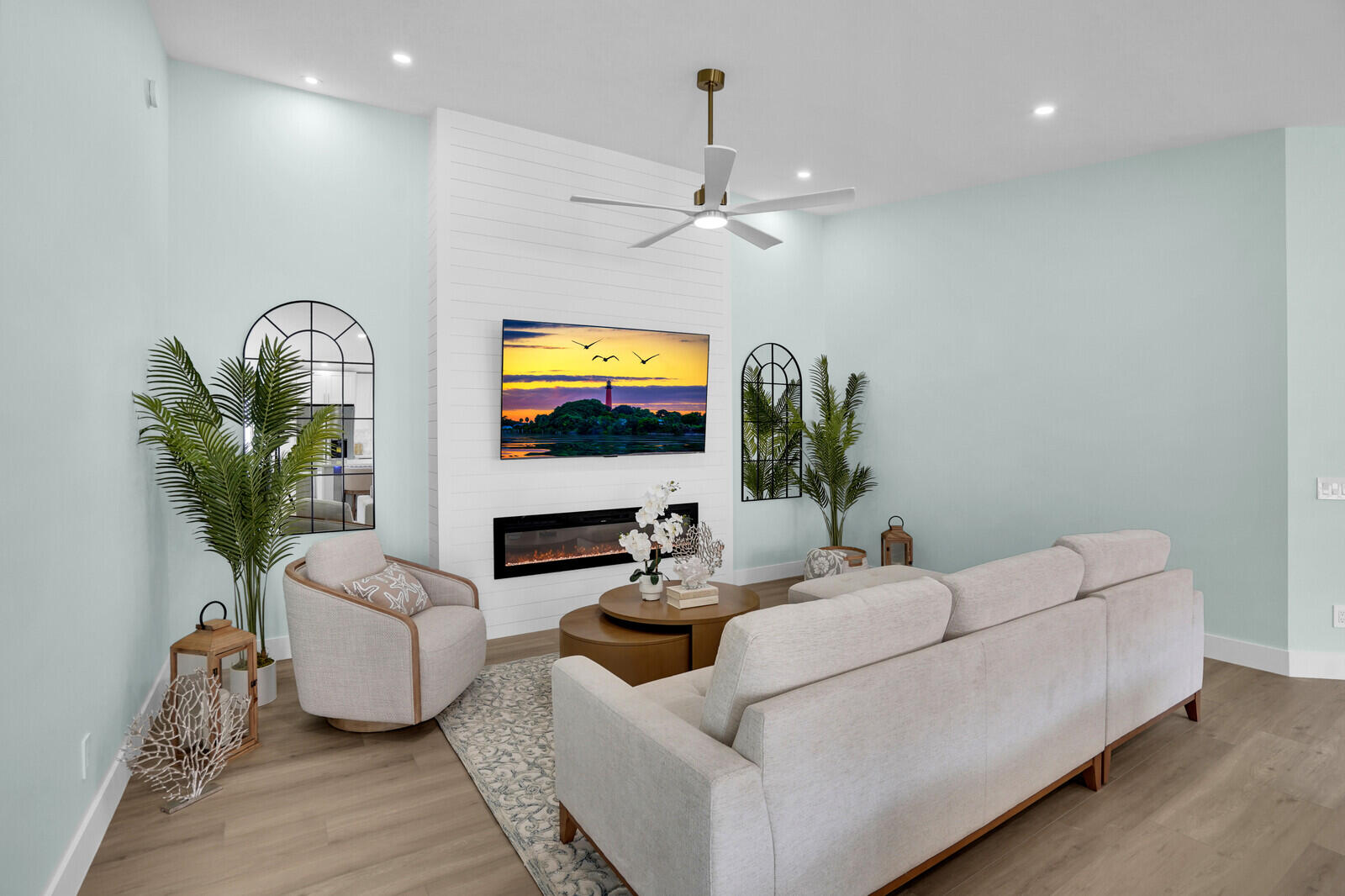 889 Southwest Balmoral Trace Stuart, FL 34997 - Photo 11 of 67 Family room
