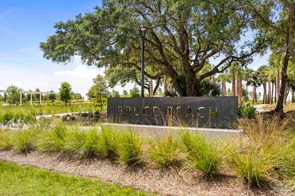 $2,850 | 440 South F Street, Pensacola, FL 32502