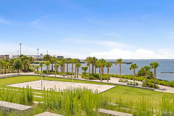 $2,850 | 440 South F Street, Pensacola, FL 32502
