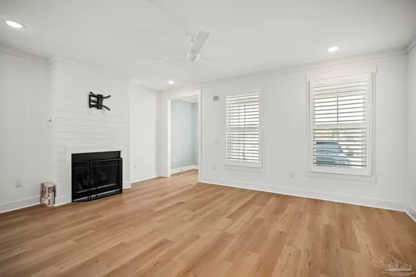 $2,850 | 440 South F Street, Pensacola, FL 32502