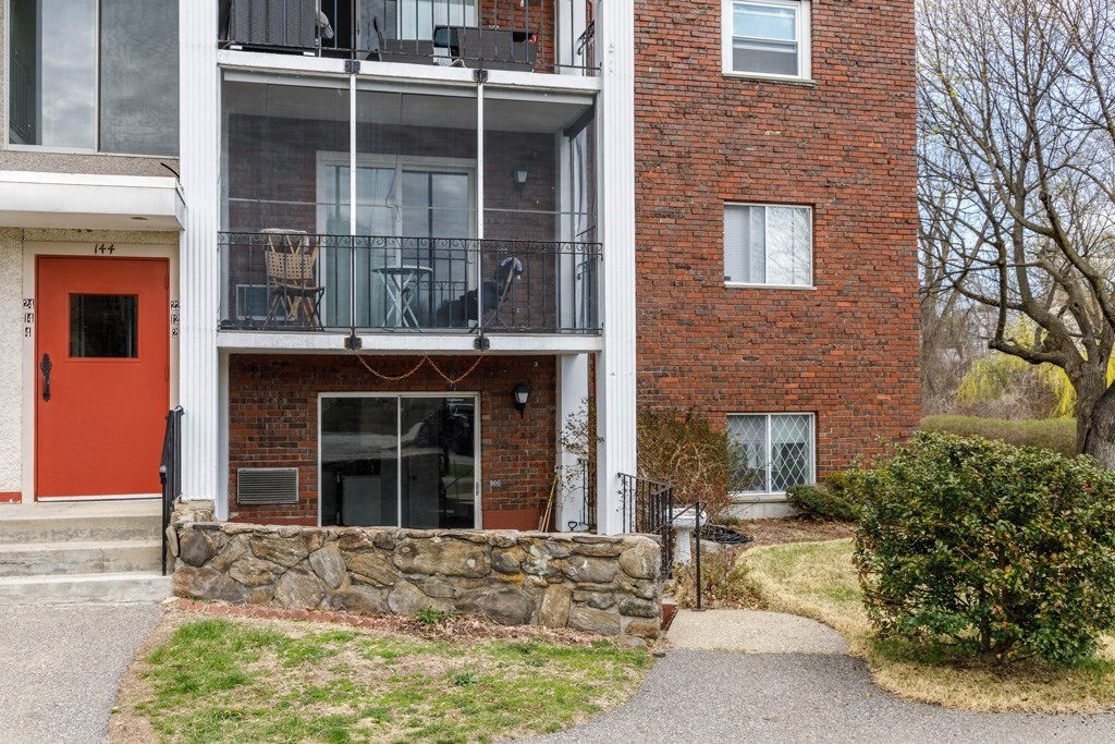 144 West Street, Unit 2 Leominster, MA 01453 - Photo 2 of 10