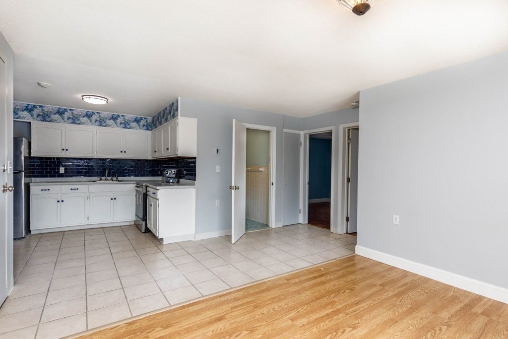 144 West Street, Unit 2 Leominster, MA 01453 - Photo 5 of 10