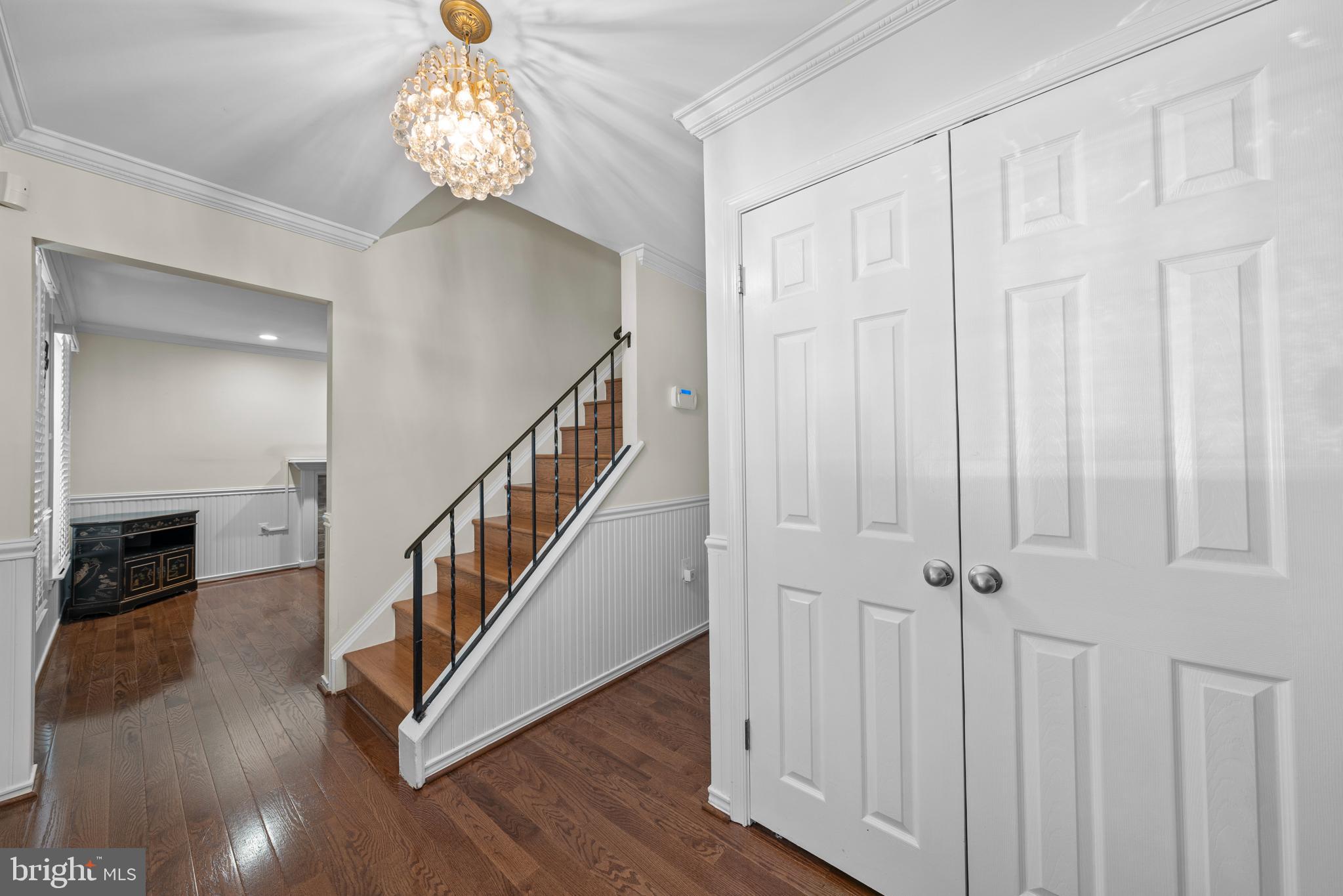 9028 Brook Ford Road Burke, VA 22015 - Photo 15 of 57 Gallery Image 15