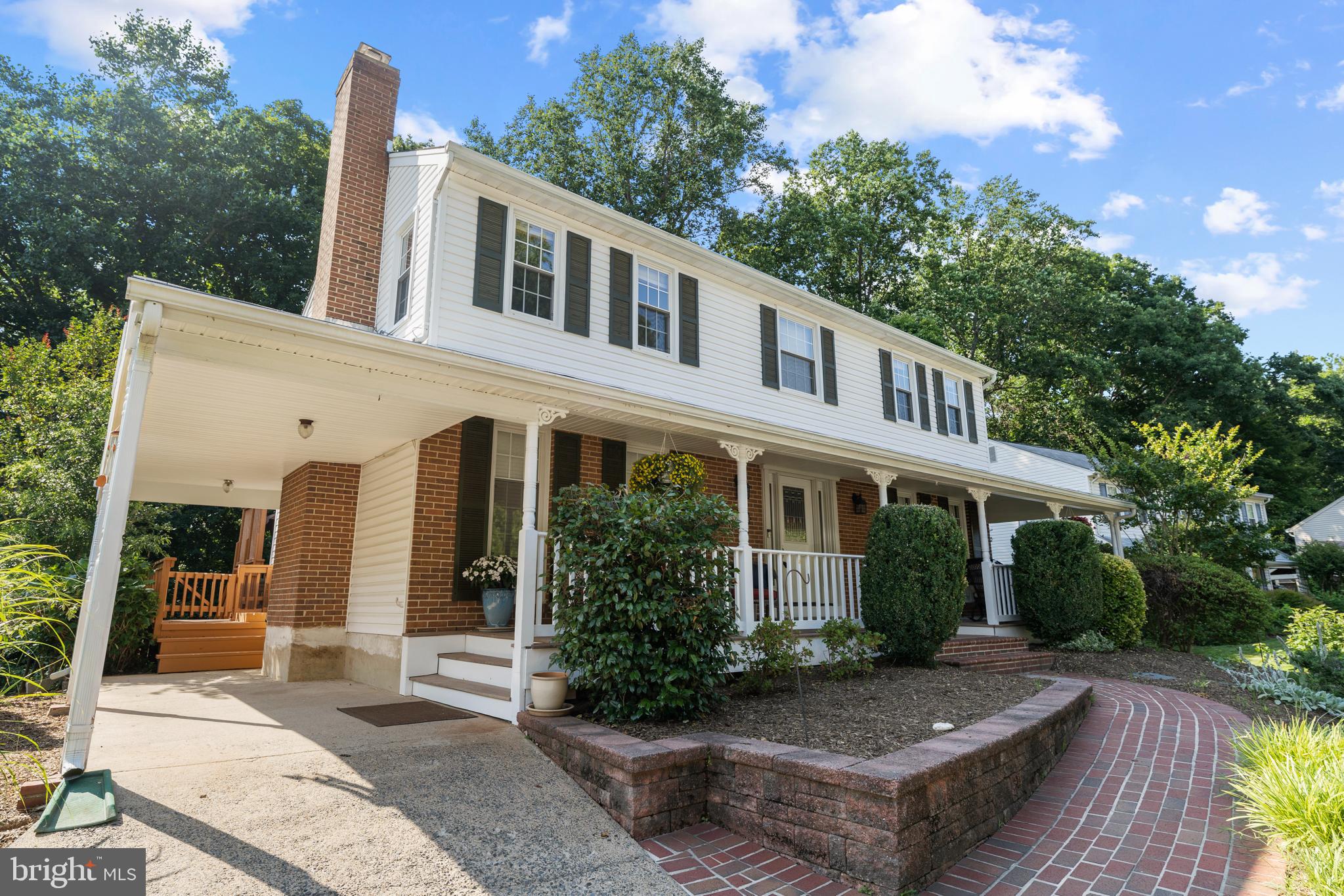 9028 Brook Ford Road Burke, VA 22015 - Photo 2 of 57 Gallery Image 2