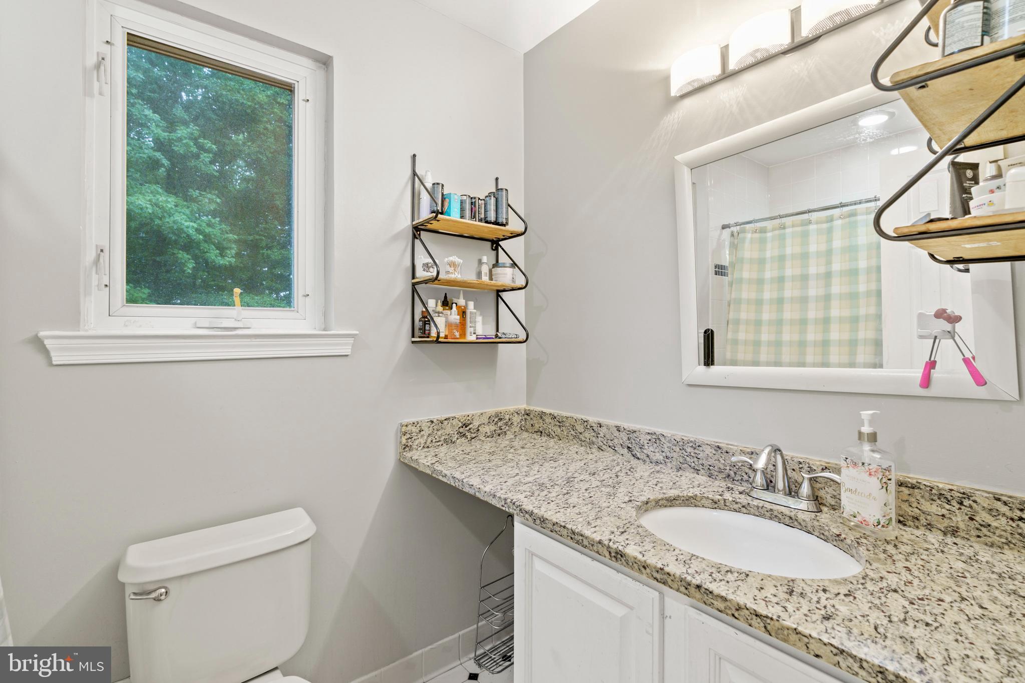 9028 Brook Ford Road Burke, VA 22015 - Photo 32 of 57 Gallery Image 32