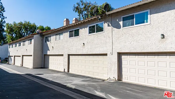 a view of a garage
